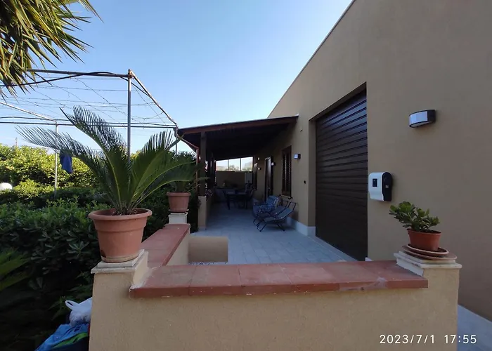 House & Garden