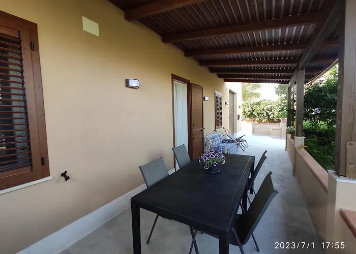 House & Garden
